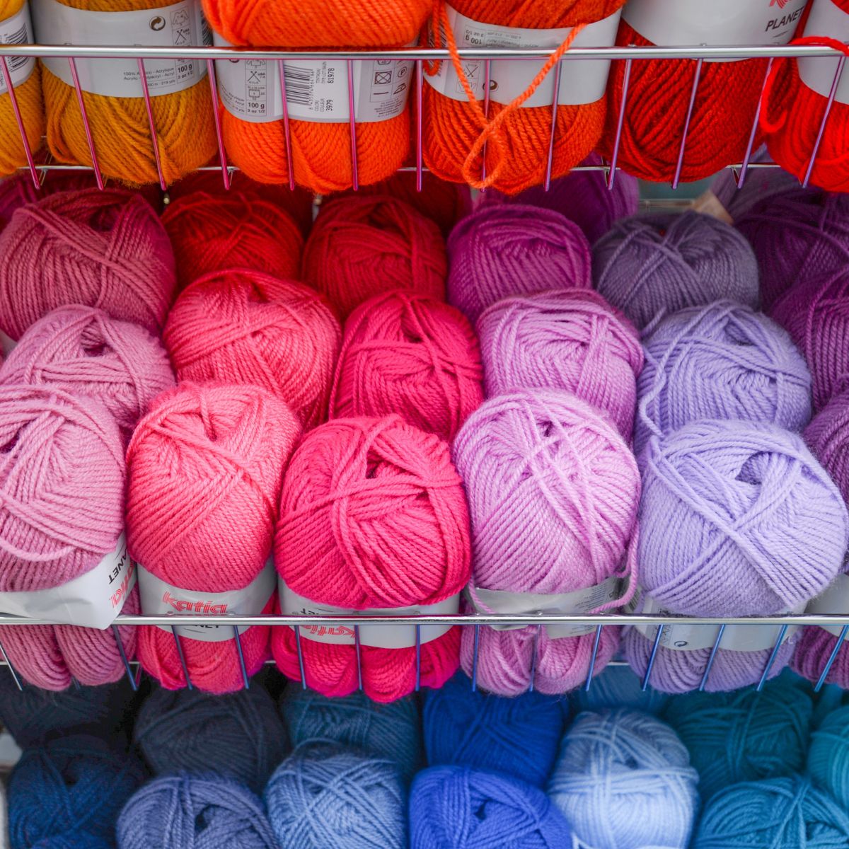 Super Chunky Style craft Wool - Assorted Colours